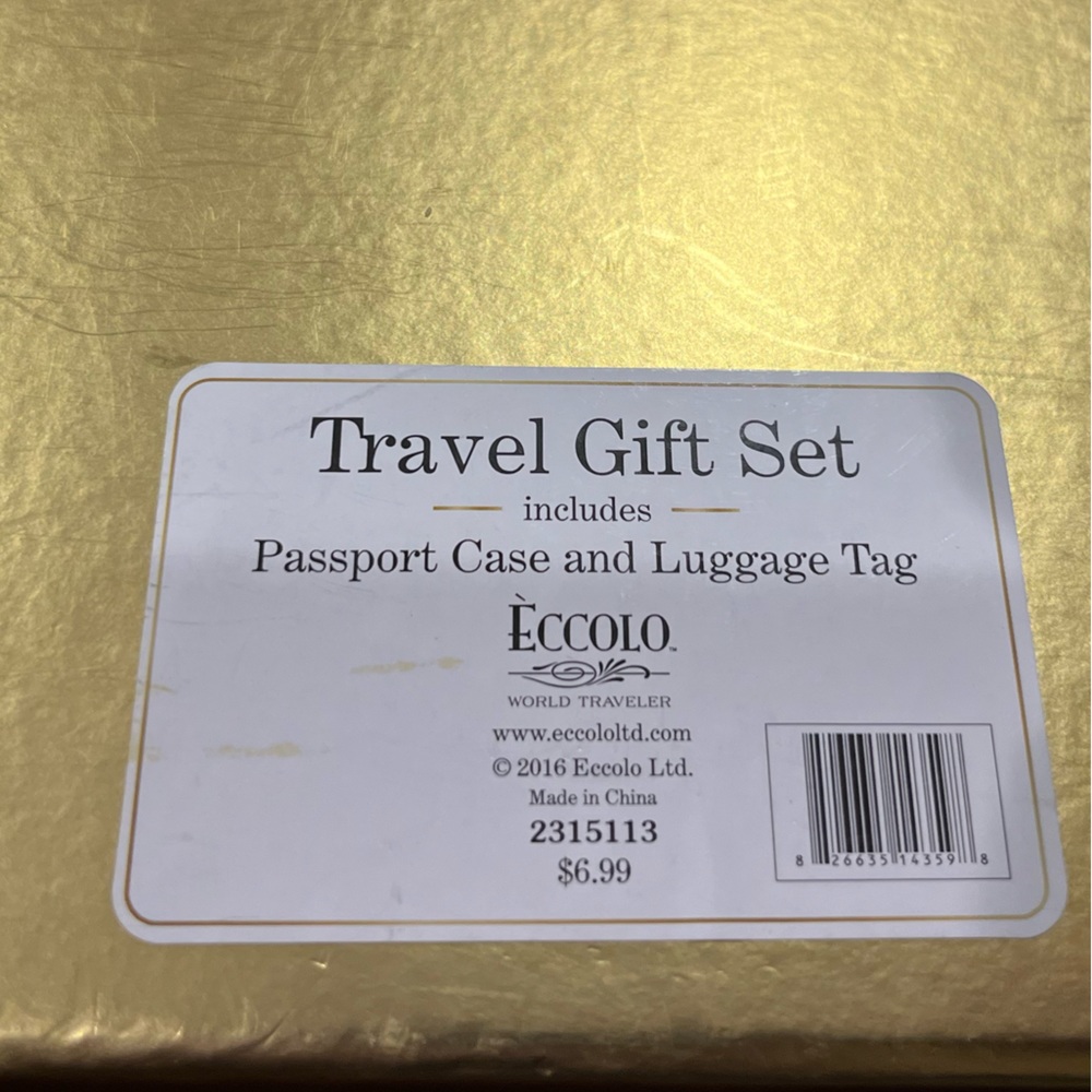Ecolo new in package travel set -passport case and luggage tag. - Picture 6 of 6